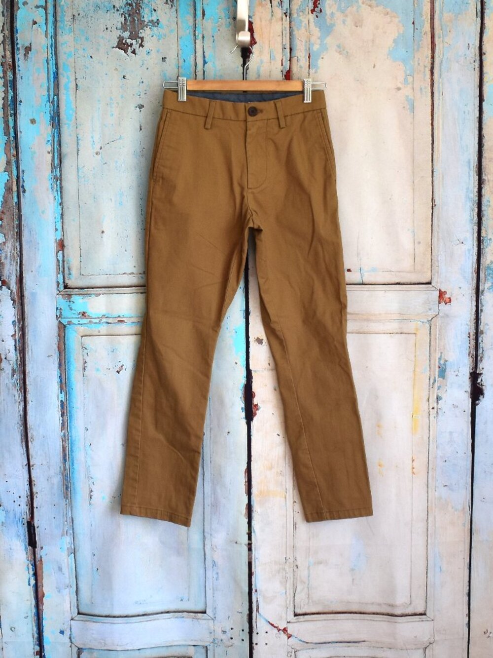 Men's Old Navy Ultimate Slim Built-In Flex Chino Pants SIZE 26 x 28 Doe A Deer